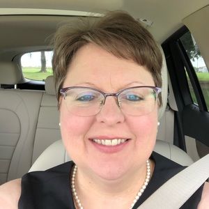 Meet your Posher, Dawn